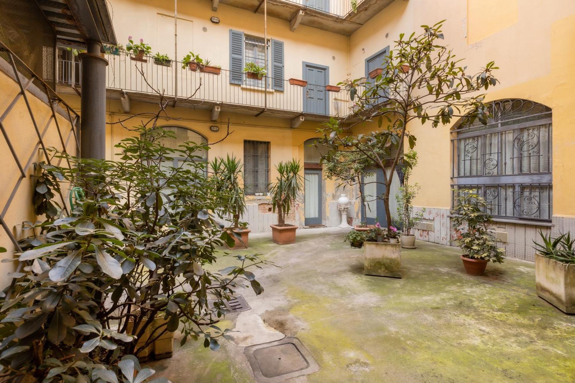 Bricks & Beams Studio In The Key Area Of Milan Bagian luar foto