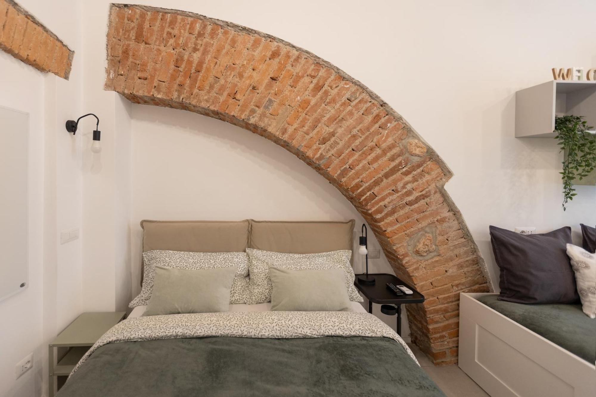 Bricks & Beams Studio In The Key Area Of Milan Bagian luar foto