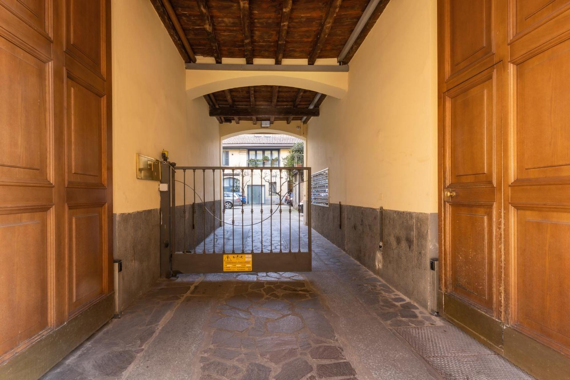 Bricks & Beams Studio In The Key Area Of Milan Bagian luar foto